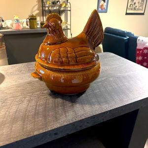 California pottery vintage covered chicken casserole.  Great decor item.